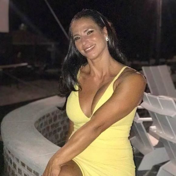 Meet your Posher, Violet - Picture 1 of 1